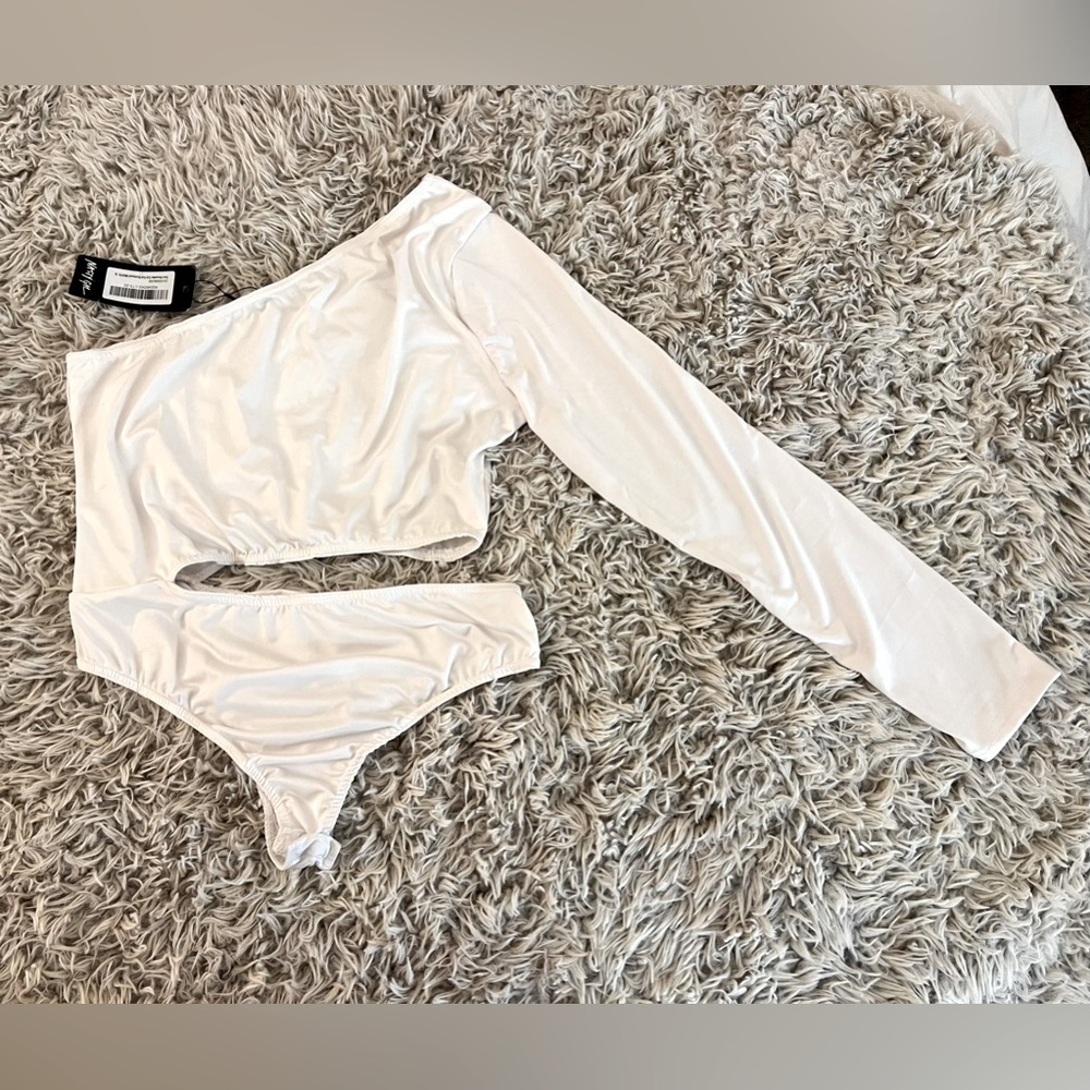 Nastygal white cutout bodysuit NWT